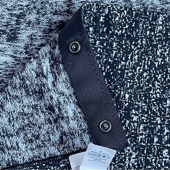 Lululemon Scarf Vinyasa Black And White 1523 - Picture 3 of 7